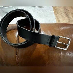 GAP men’s black leather belt size 40